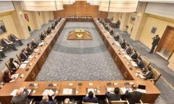 كردستان تضع بغداد أمام خيارا صعبا.. اجتماع حاسم حول رواتب الإقليم